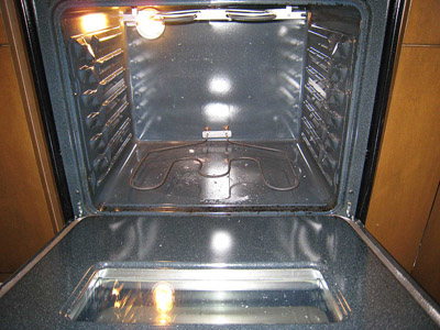 Using Oven Cleaners Safely